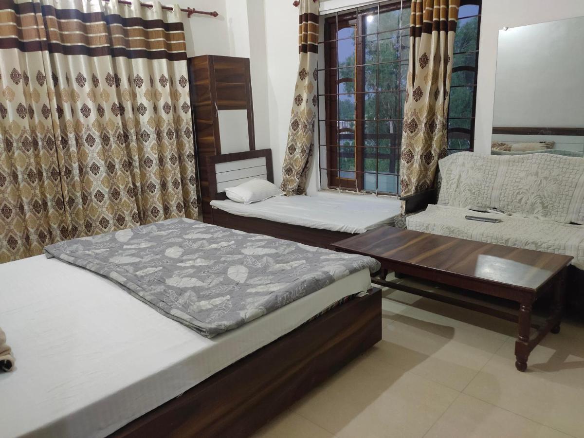 Arjun Guest House Pathankot Ngoại thất bức ảnh