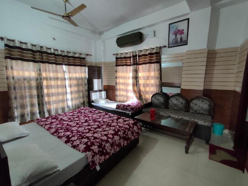 Arjun Guest House Pathankot Ngoại thất bức ảnh