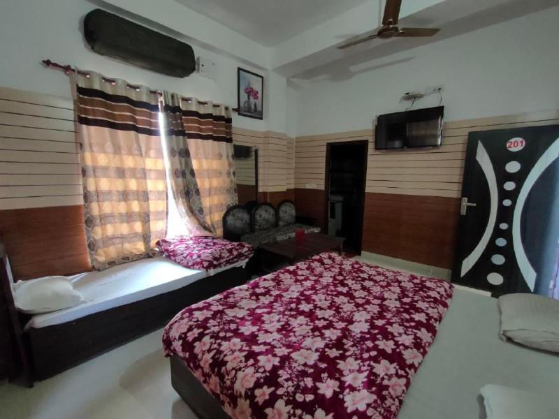 Arjun Guest House Pathankot Ngoại thất bức ảnh