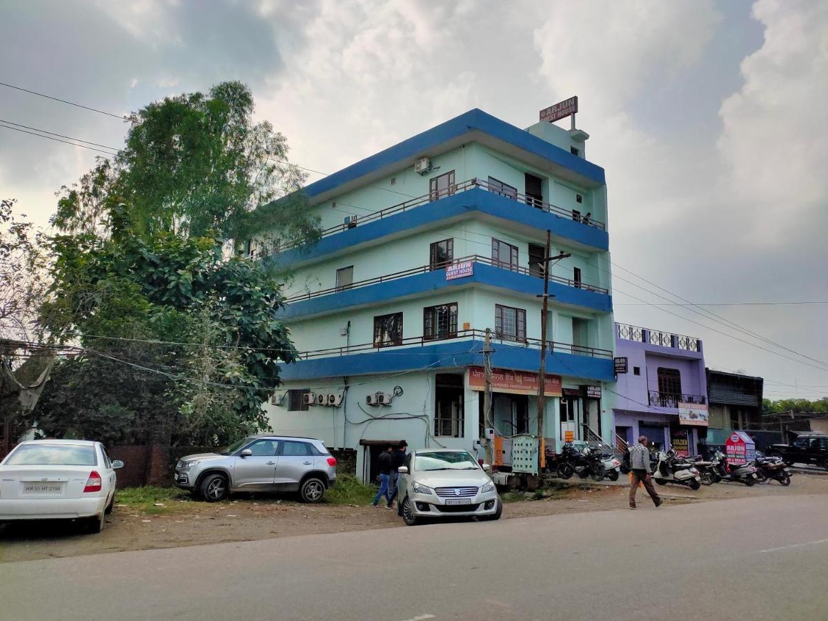 Arjun Guest House Pathankot Ngoại thất bức ảnh
