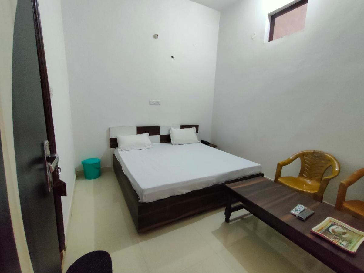 Arjun Guest House Pathankot Ngoại thất bức ảnh