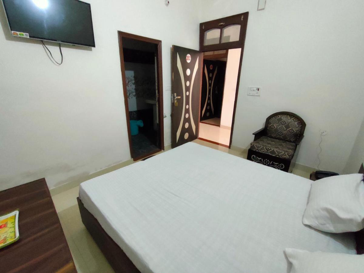 Arjun Guest House Pathankot Ngoại thất bức ảnh